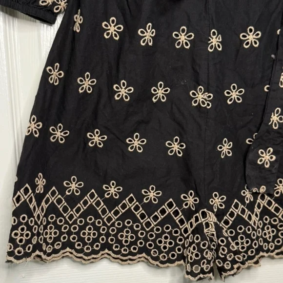 Venus Floral Embroidered Surplice Mini Romper Cream Blk 3/4 Slvs Waist Tie Sz 10 - Picture 11 of 16